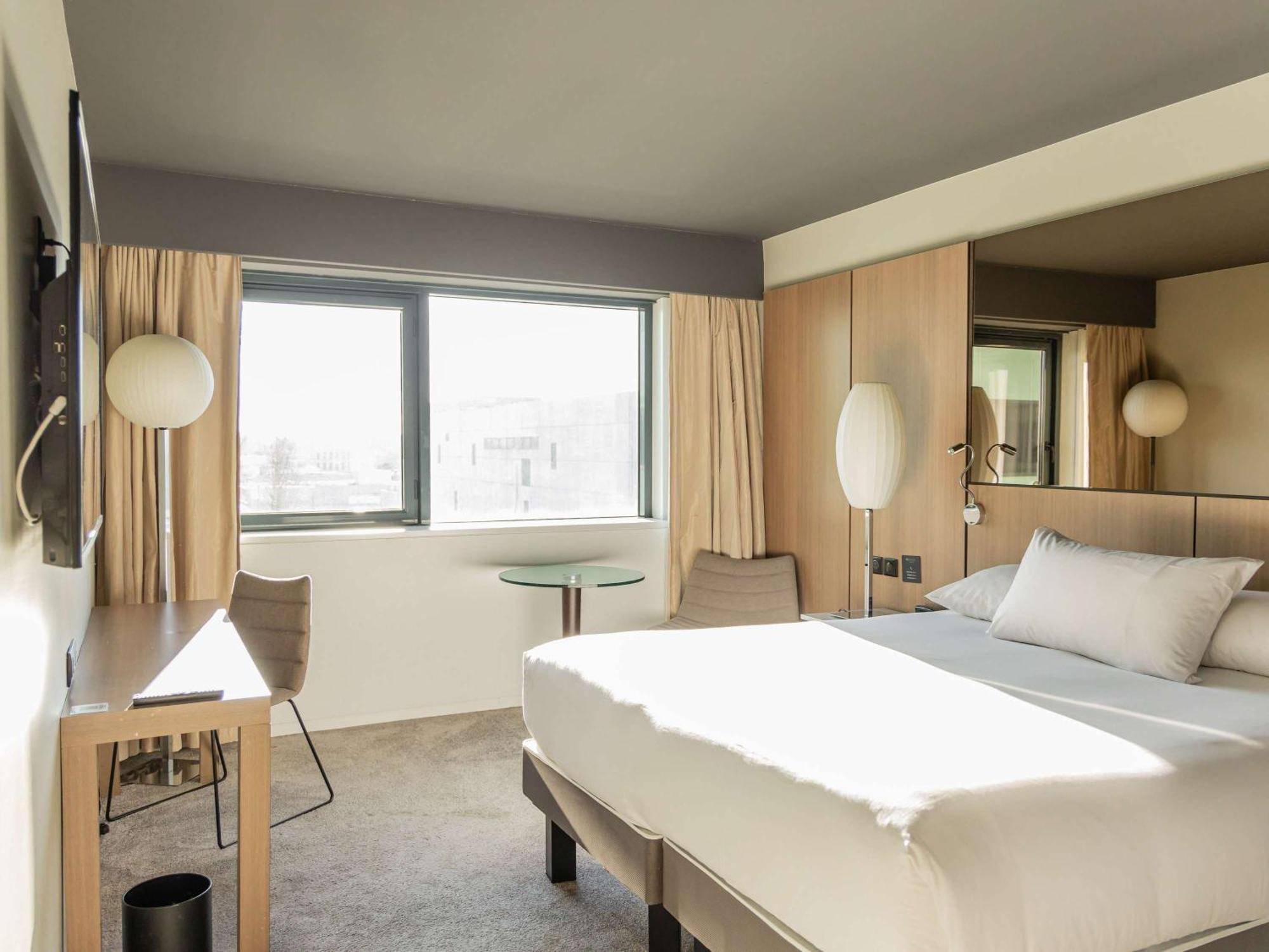 Pullman Bordeaux Lac Eksteriør billede